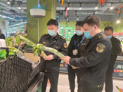 我縣多措并舉強(qiáng)化疫情防控期間食用農(nóng)產(chǎn)品市場(chǎng)監(jiān)管，筑牢安全防線